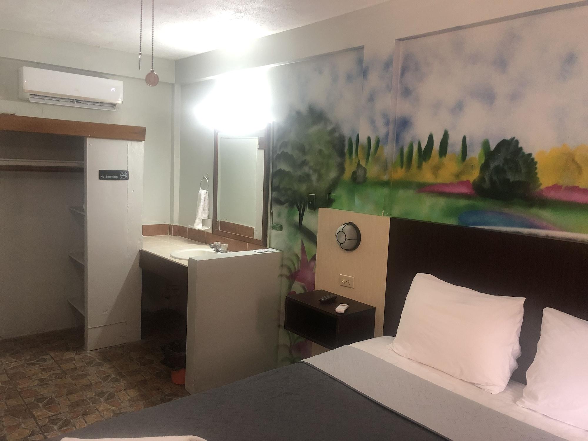 The Bakadeer Inn Belize City Exterior photo