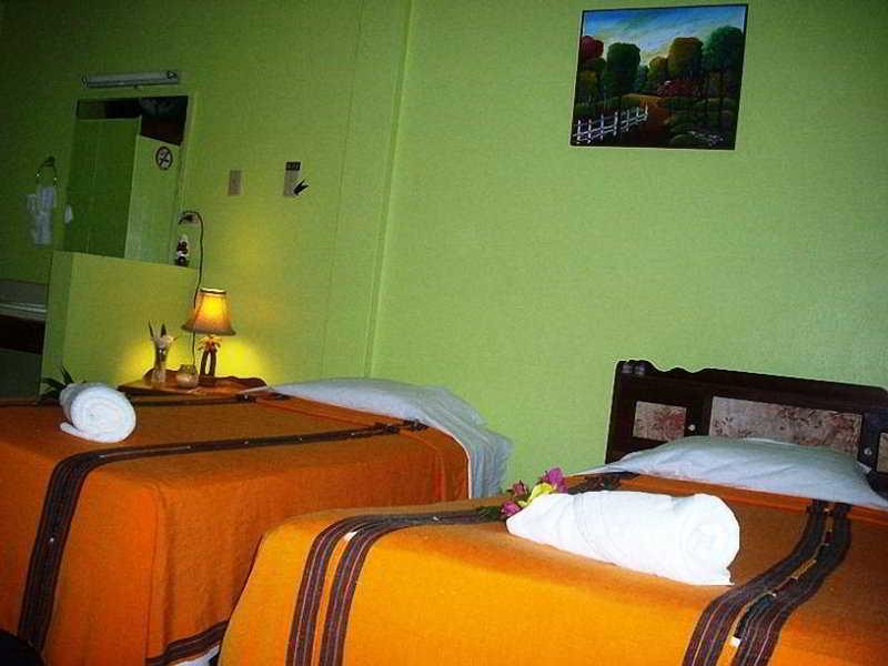 The Bakadeer Inn Belize City Exterior photo
